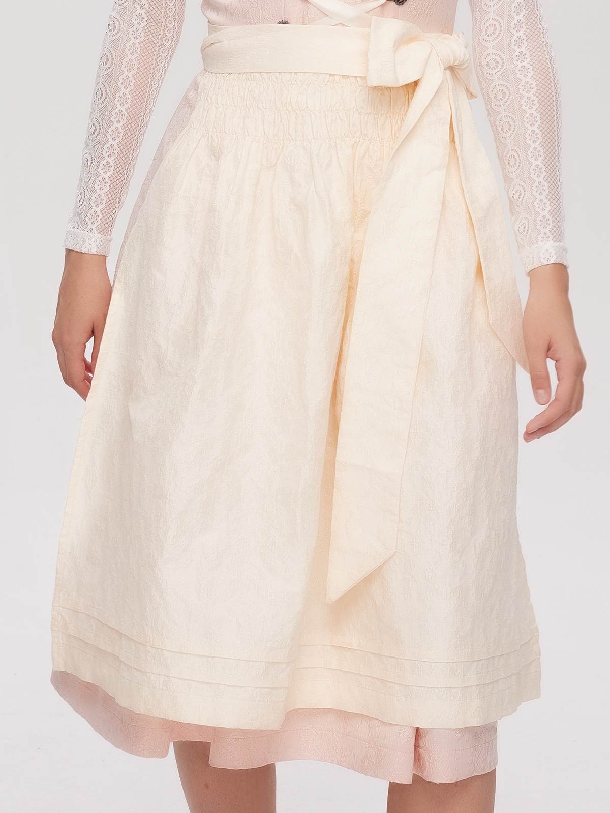 Dirndl in Rosa