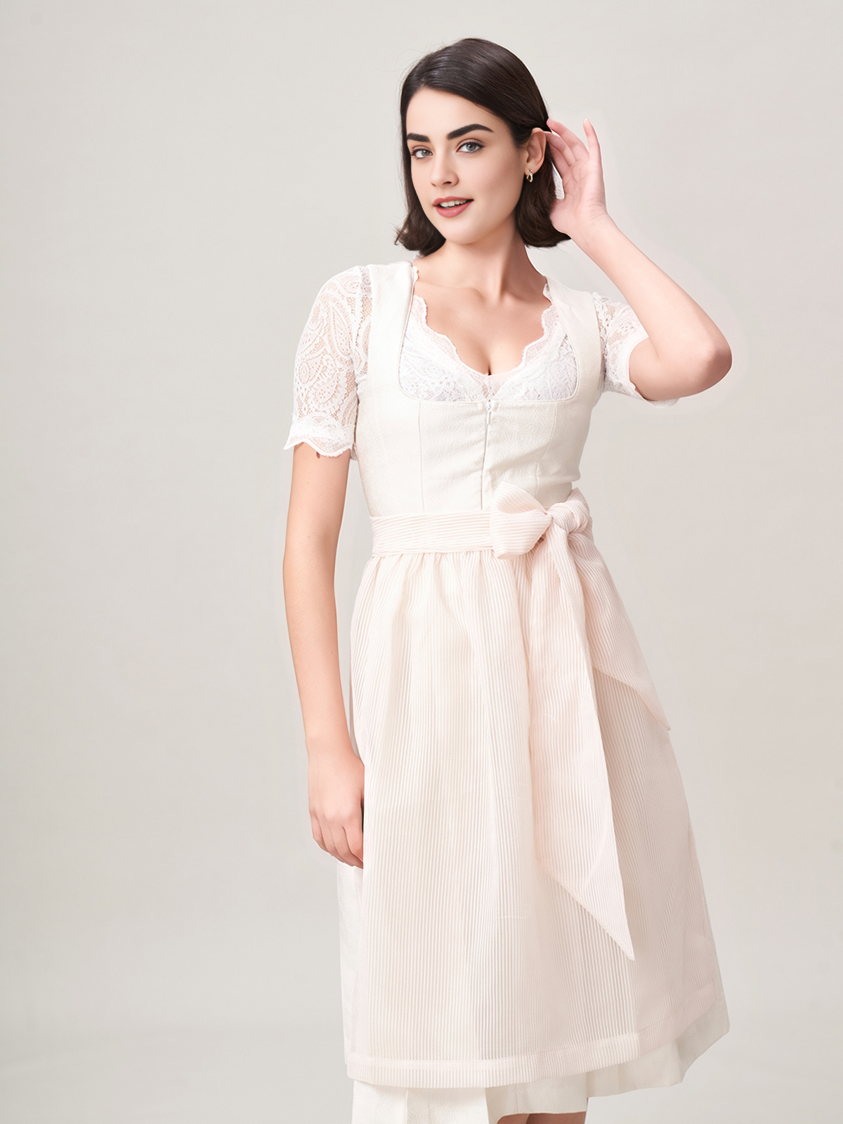 Dirndl Pia in Beige