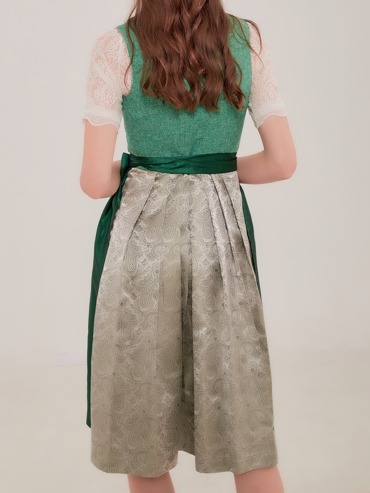 Dirndl mit Herzausschnitt in Blau