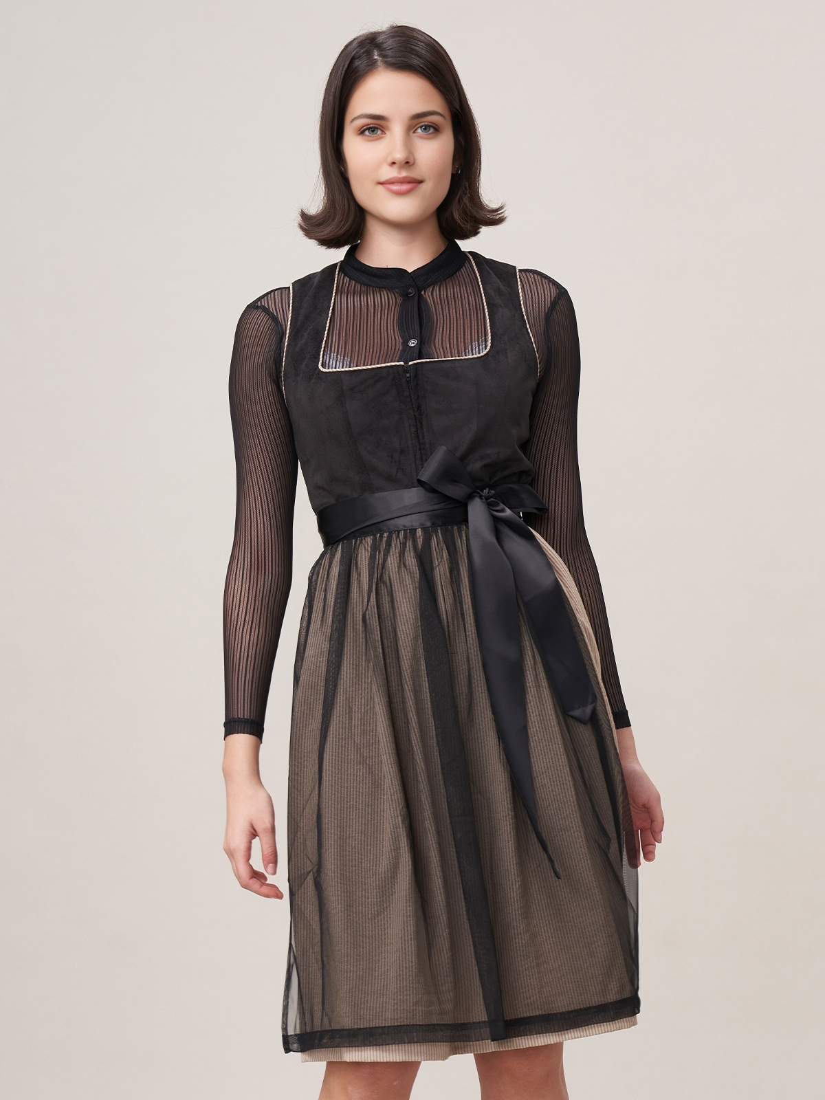 Schwarze Spitzen Dirndlbluse