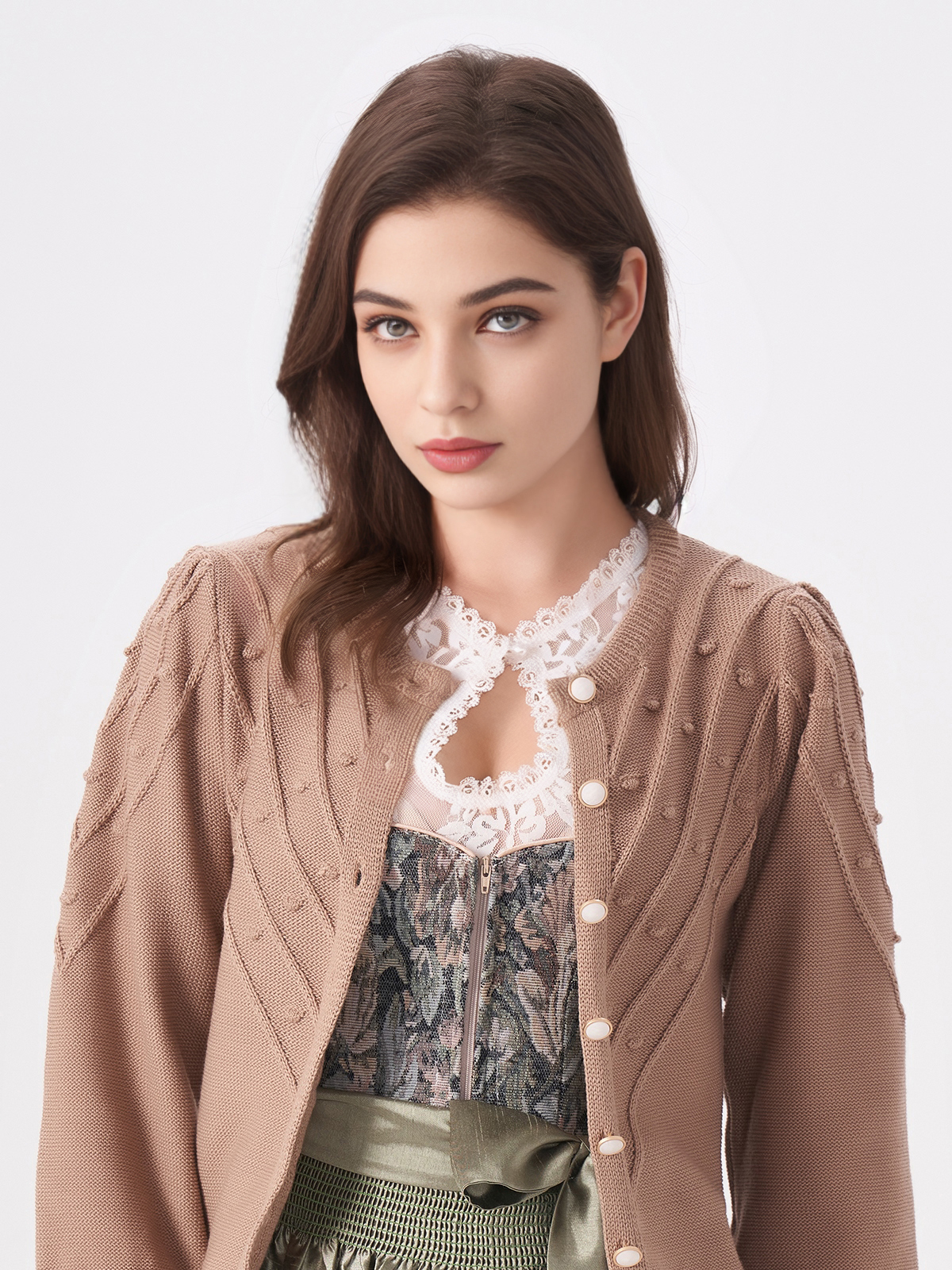 Trachtenrock in Braun mit traditioneller Stickerei