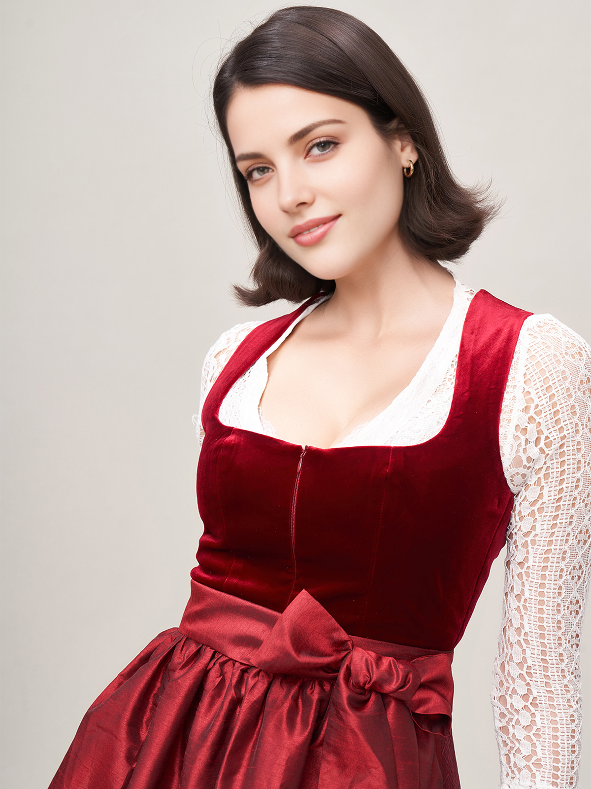 Dirndl in Rot mit modernem Schnitt
