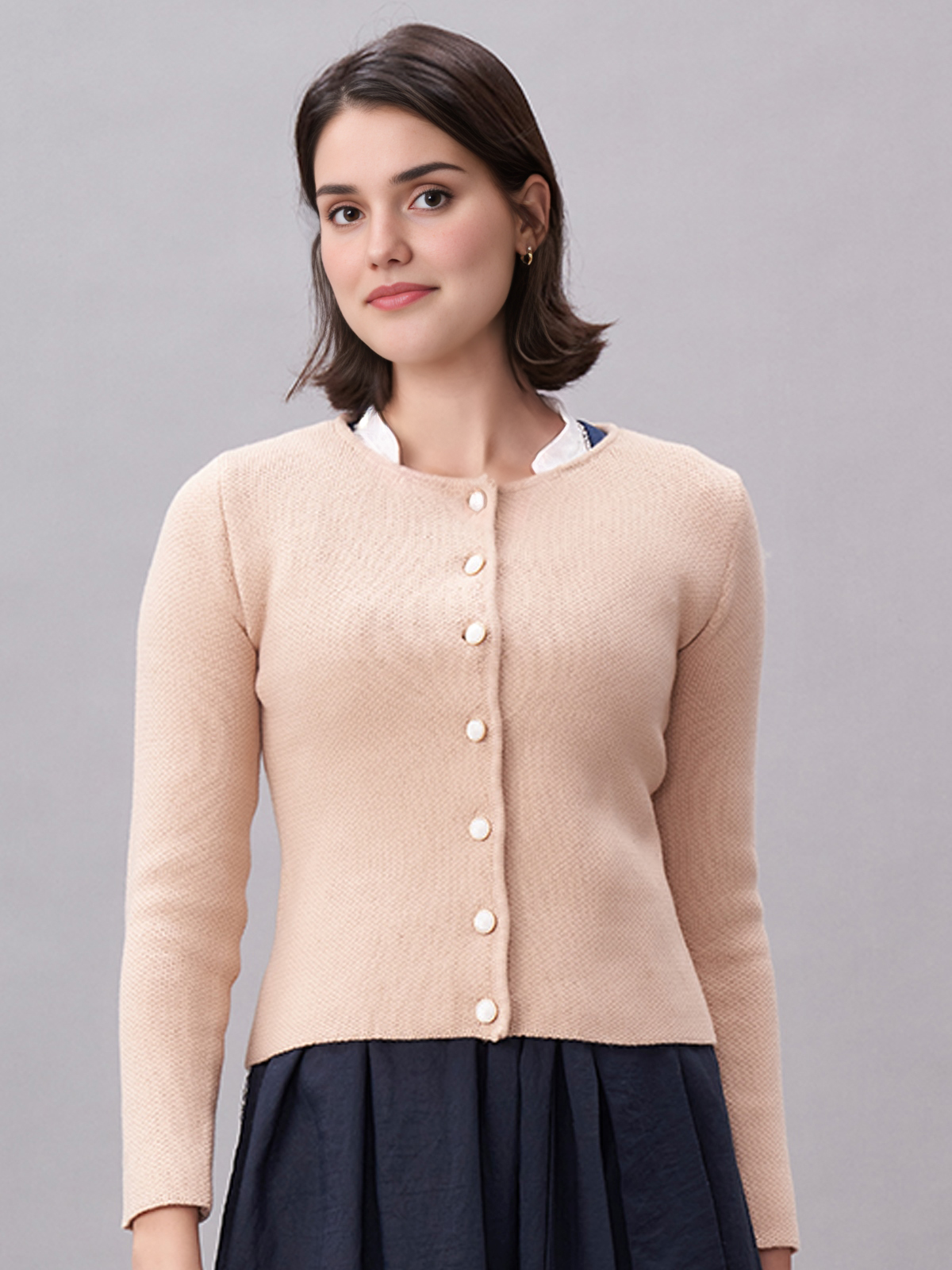 Ausschnitt Dirndl in Braun – stilvolle Eleganz